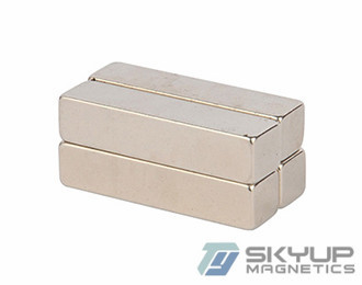 China Strong Rare Earth Neodymium N50 Neo Fridge Bar Block 40mm Magnet supplier